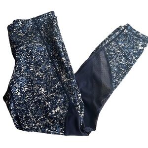 ATHLETA Saturation Cropped Leggings Sandstone Blue